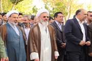 حضور رئیس و کارکنان شبکه دامپزشکی شهرستان فلاورجان در راهپیمایی یوم الله 13 آبان 